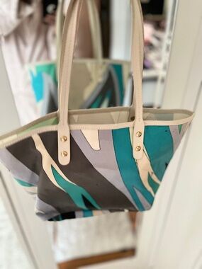 Emilio Pucci Teal, Gray & Cream Abstract Pattern Tote